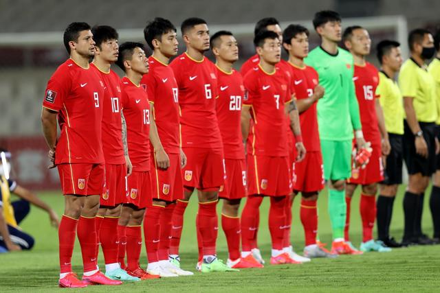 国乒在WTT中国大满贯再迎挑战，新星范姝涵惜败早田希娜